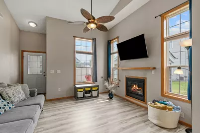 1824 Bridgewater Boulevard S, Cambridge, MN 55008 - Photo 11