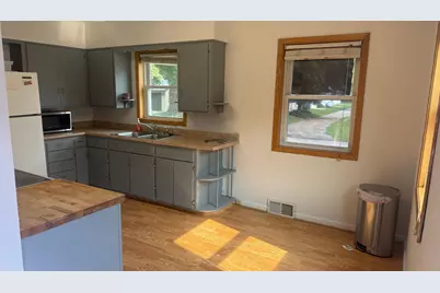 318 5th Avenue NE, Clara City, MN 56222 - Photo 5