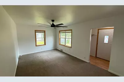 318 5th Avenue NE, Clara City, MN 56222 - Photo 7