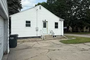318 5th Ave NE, Clara City, MN 56222 - Photo 3