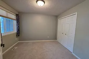 939 Cypress Rd, Saint Cloud, MN 56303 - Photo 7