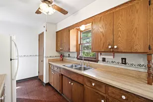1521 Arkwright St N, Saint Paul, MN 55130 - Photo 11
