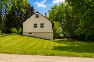 1521 Arkwright St N, Saint Paul, MN 55130 - Photo 41
