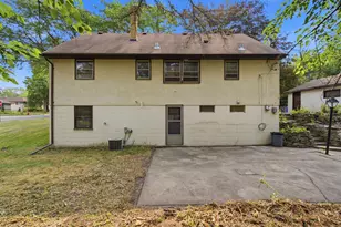 1521 Arkwright St N, Saint Paul, MN 55130 - Photo 35