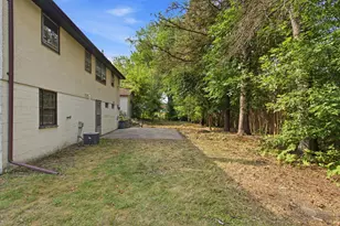 1521 Arkwright St N, Saint Paul, MN 55130 - Photo 37