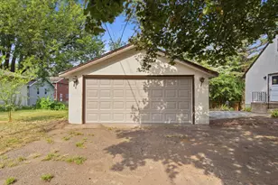 1521 Arkwright St N, Saint Paul, MN 55130 - Photo 3