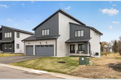 9984 14th Circle NE, Saint Michael, MN 55376 - Photo 1