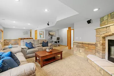 2213 Emerald Lane, Saint Paul, MN 55119 - Photo 41