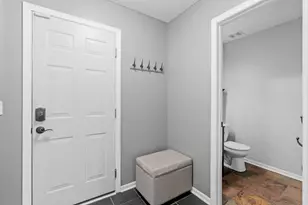 2213 Emerald Ln, Saint Paul, MN 55119 - Photo 23