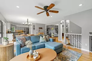 2213 Emerald Ln, Saint Paul, MN 55119 - Photo 7
