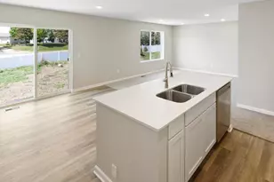 25860 Emerson Ct, Wyoming, MN 55092 - Photo 13