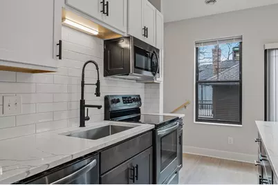 2413 1st Avenue S, Minneapolis, MN 55404 - Photo 59