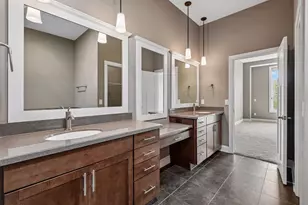 8728 Lake Riley Dr, Chanhassen, MN 55317 - Photo 25