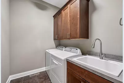 8728 Lake Riley Drive, Chanhassen, MN 55317 - Photo 31