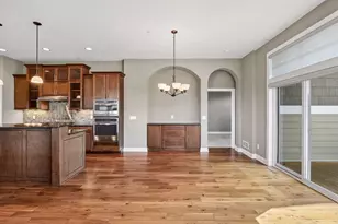 8728 Lake Riley Dr, Chanhassen, MN 55317 - Photo 19