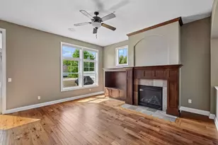 8728 Lake Riley Dr, Chanhassen, MN 55317 - Photo 15