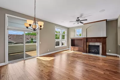 8728 Lake Riley Drive, Chanhassen, MN 55317 - Photo 13