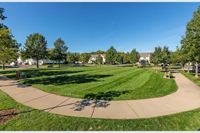 11025 Oak Grove Circle #C, Woodbury, MN 55129 - Photo 25