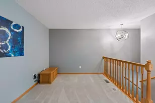 11025 Oak Grv Cir, Woodbury, MN 55129 - Photo 13