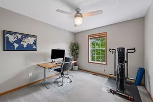 11025 Oak Grv Cir, Woodbury, MN 55129 - Photo 11