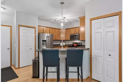 11025 Oak Grove Circle #C, Woodbury, MN 55129 - Photo 17