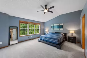11025 Oak Grv Cir, Woodbury, MN 55129 - Photo 5