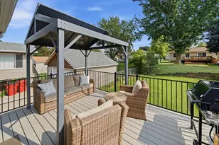 2056 44th St NW, Rochester, MN 55901 - Photo 37