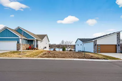 221 McCarrons Place W, Roseville, MN 55113 - Photo 9