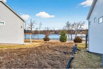 221 McCarrons Place W, Roseville, MN 55113 - Photo 11