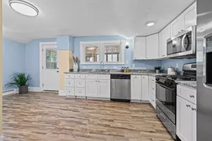404 5th St N, Bayport, MN 55003 - Photo 11