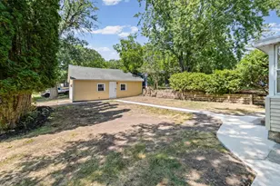 404 5th St N, Bayport, MN 55003 - Photo 29