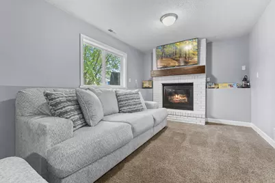 1805 Ruby Circle, Shakopee, MN 55379 - Photo 23