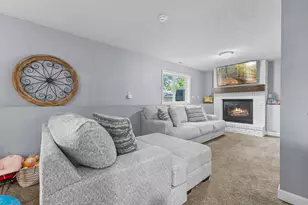1805 Ruby Cir, Shakopee, MN 55379 - Photo 35
