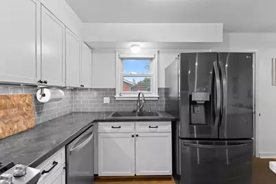 784 Creek Avenue, Mendota Heights, MN 55120 - Photo 5