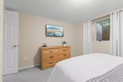 784 Creek Avenue, Mendota Heights, MN 55120 - Photo 29