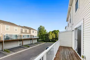 899 Ledgestone Dr, Mahtomedi, MN 55115 - Photo 27