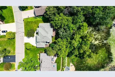 7941 S Bay Curve, Eden Prairie, MN 55347 - Photo 117