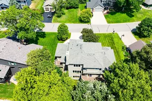 7941 S Bay Curve, Eden Prairie, MN 55347 - Photo 15