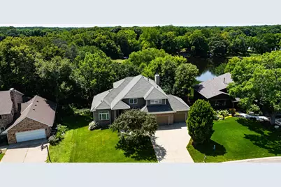 7941 S Bay Curve, Eden Prairie, MN 55347 - Photo 13