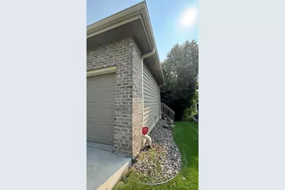 7941 S Bay Curve, Eden Prairie, MN 55347 - Photo 9