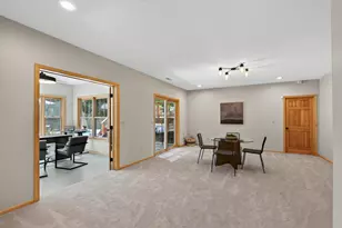 6539 Orchard Ridge Trail, Woodbury, MN 55129 - Photo 45