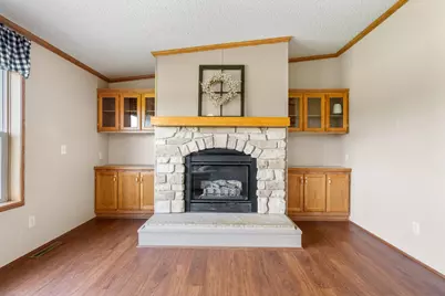 5404 Rush Point Drive, Rush City, MN 55069 - Photo 11