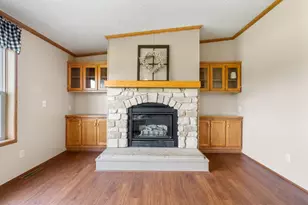 5404 Rush Point Dr, Rush City, MN 55069 - Photo 11