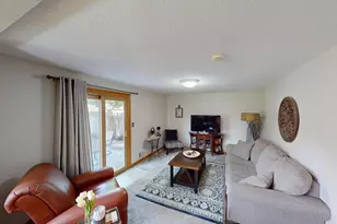 826 Minnie Maddern St, Albert Lea, MN 56007 - Photo 13