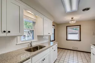 7428 16th Ave S, Richfield, MN 55423 - Photo 11
