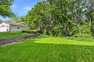 6433 Cavell Ave N, Brooklyn Park, MN 55428 - Photo 27