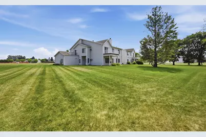 2923 32nd Street S, Moorhead, MN 56560 - Photo 23