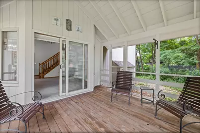 8925 Ashley Terrace, Brooklyn Park, MN 55443 - Photo 9