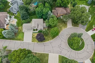 8925 Ashley Terrace, Brooklyn Park, MN 55443 - Photo 39