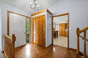 8925 Ashley Terrace, Brooklyn Park, MN 55443 - Photo 5
